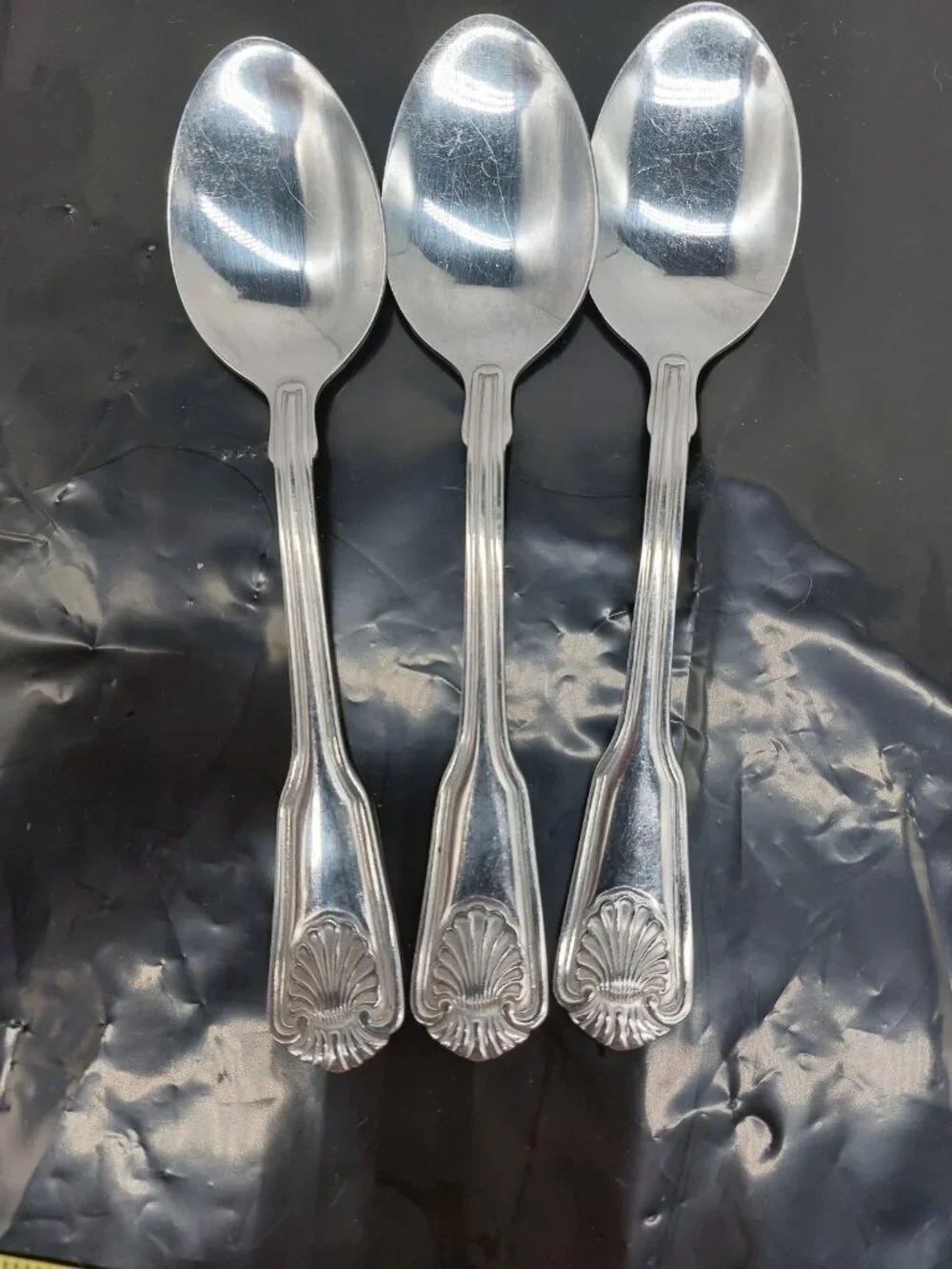 International Coquille 3 Soup Spoons 6